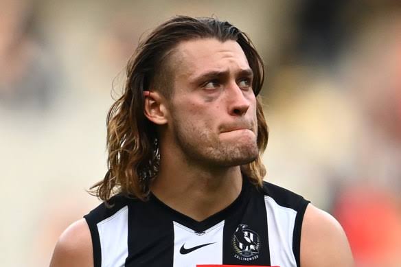 So Sad…After a heated argument Collingwood incredible player Darcy Moore parted ways with his wife due to…