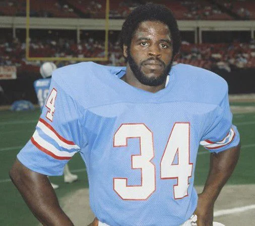 BREAKING NEWS: He Is a Legend! Earl Campbell’s Last Born Confirmed to Join Titans and Play, And the Head Coach…